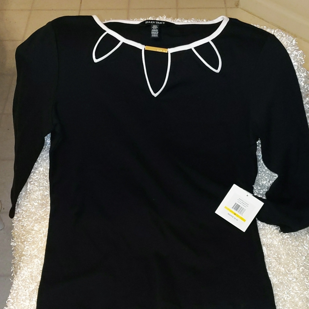 NWT!! Ellen Tracy top Size M